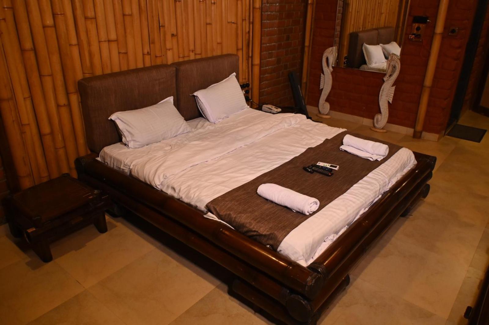 Bamboo And Bricks Resort Welhe Екстериор снимка