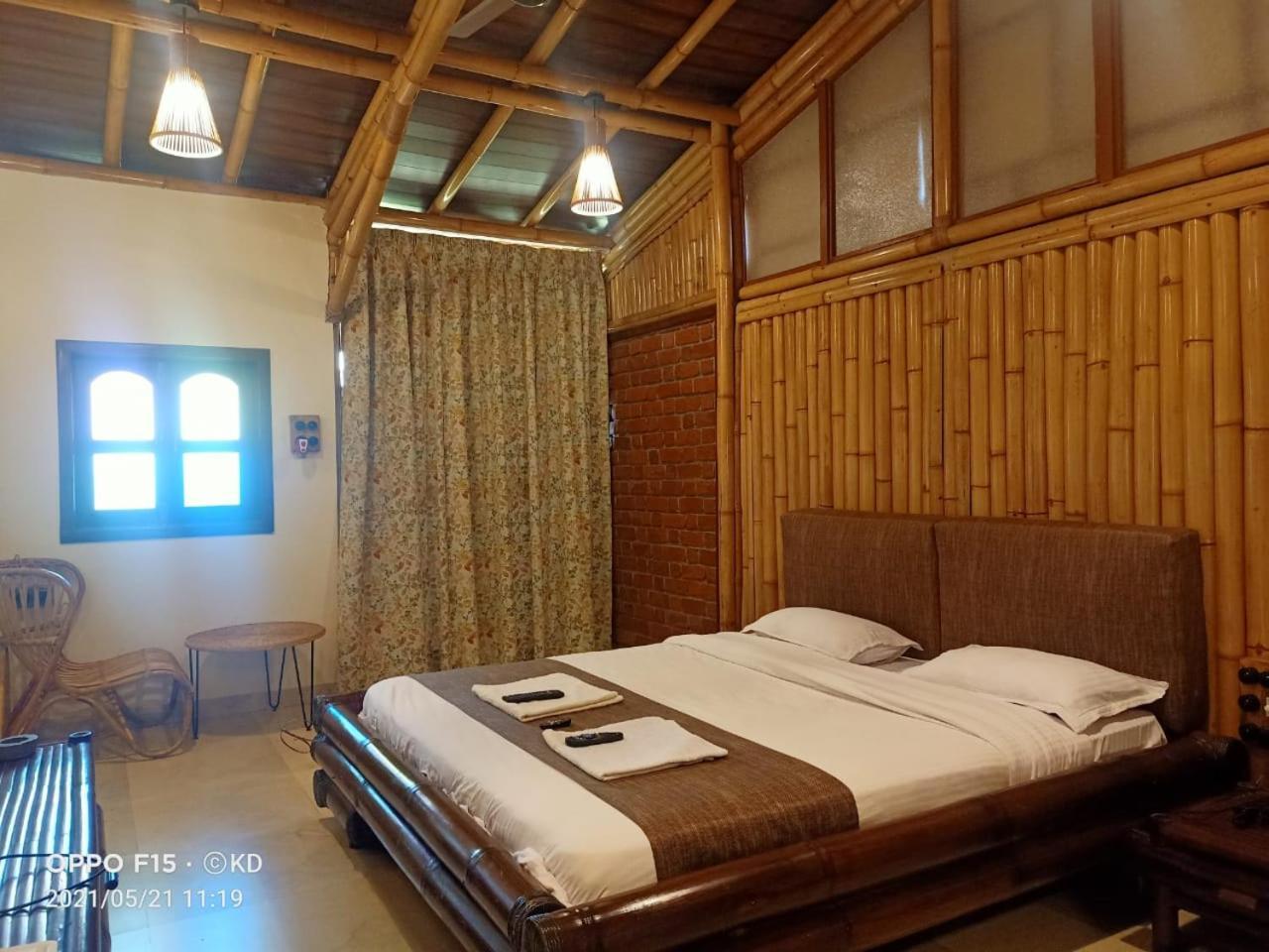 Bamboo And Bricks Resort Welhe Екстериор снимка