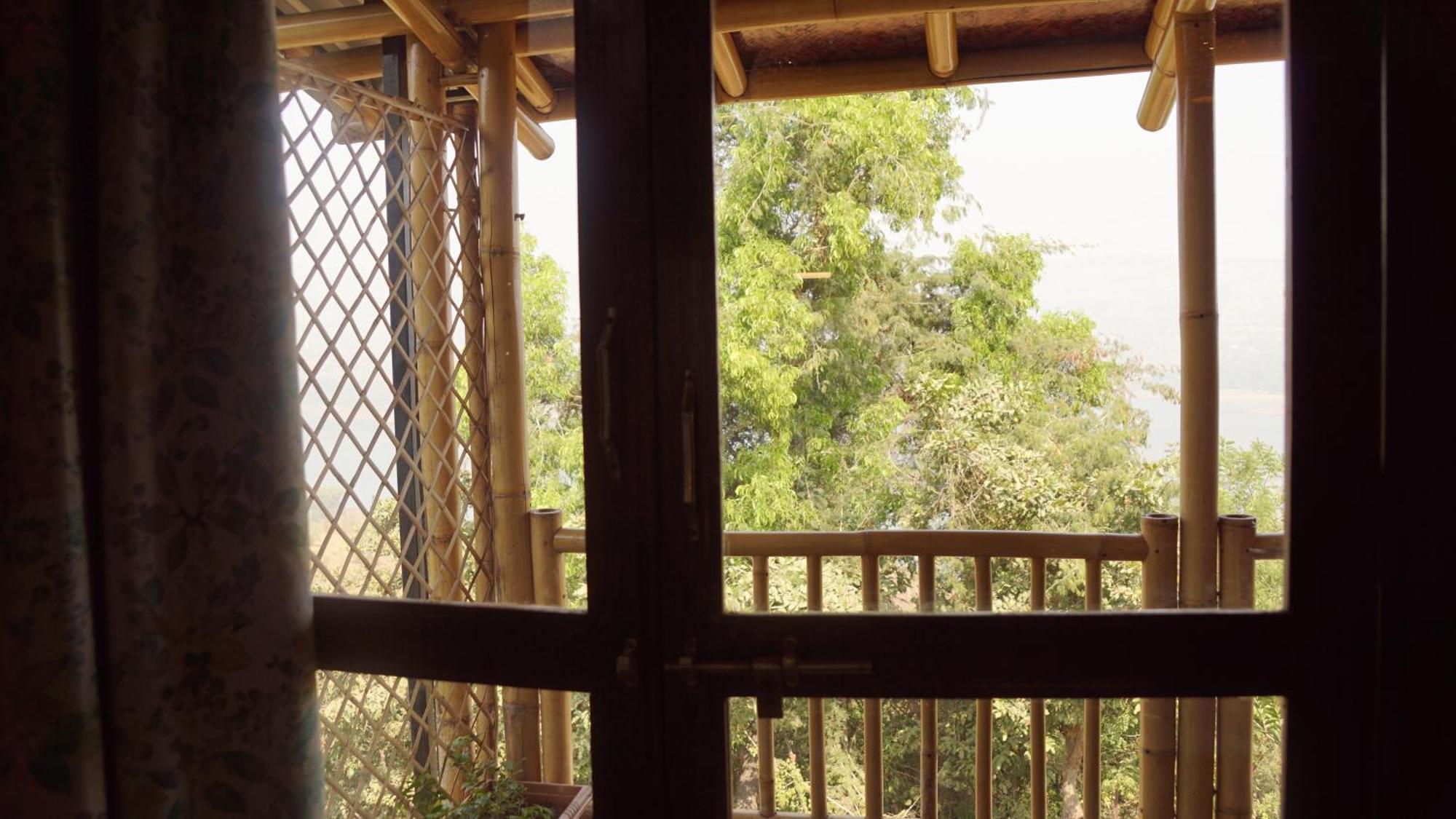 Bamboo And Bricks Resort Welhe Екстериор снимка